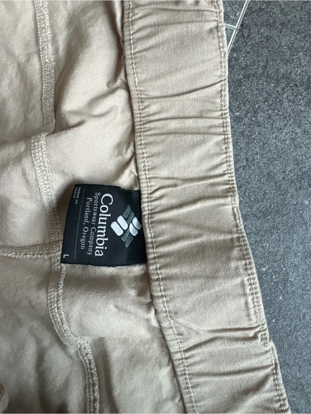 Columbia Men’s Tan Cargo Pants with Red Accents